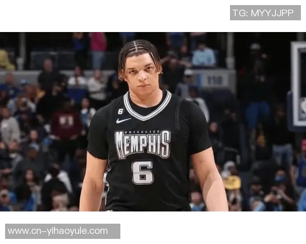 名嘴比尔西蒙斯点评黄蜂队打法有趣期待引入强力内线球员