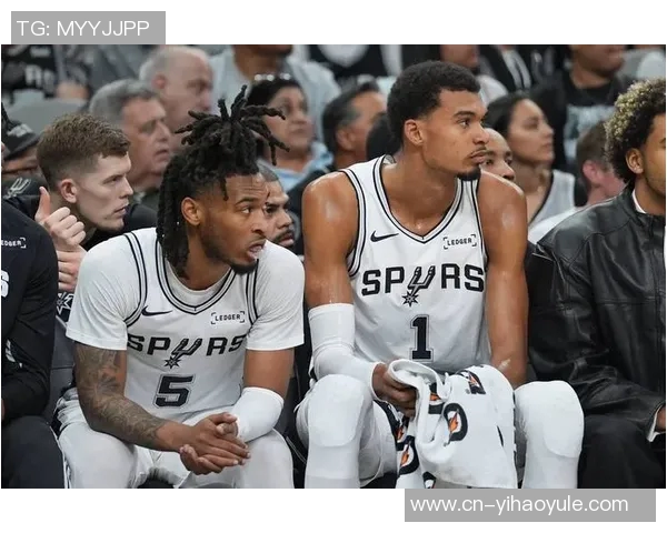 追梦与文班齐肩并进卡斯尔重塑马刺赢球文化的重要角色 追梦与文班齐肩并进卡斯尔重塑马刺赢球文化的重要角色