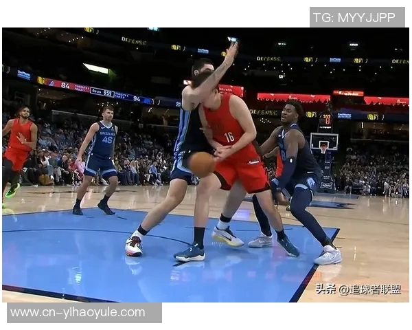 斯普利特指挥杨瀚森补防克莱三分表现不佳引发争议谁来解决问题