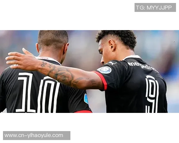 斯波称赞哈克斯本赛季表现稳定期待他展现神奇能力助球队逆转局势